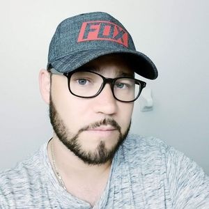 Meet your Posher, Alex